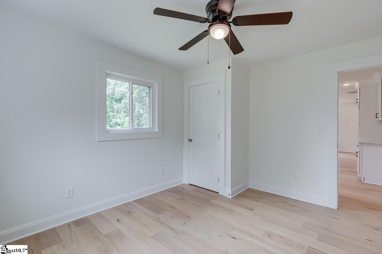 571 Lowndes Hill Road Greenville, SC 29607 - Photo 15 of 17 Gallery Image 15