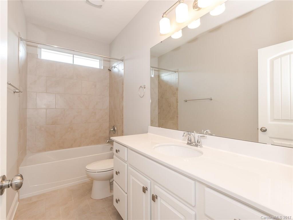 809 Bluff Loop Road, Unit 136 Rock Hill, SC 29730 - Photo 18 of 24 Gallery Image 18