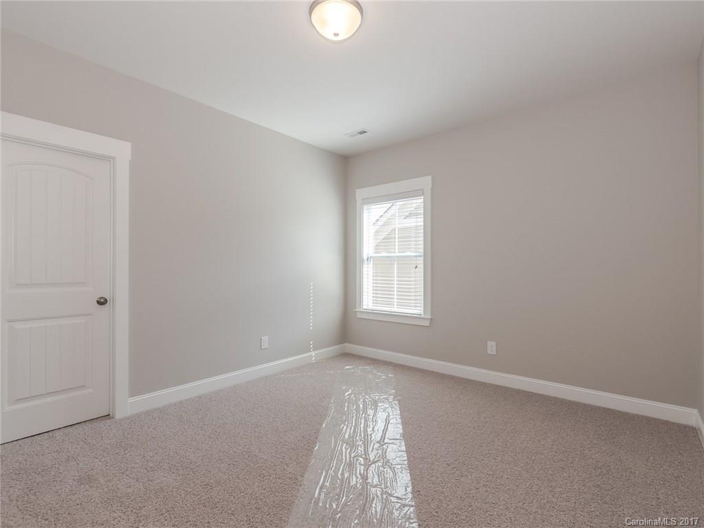 809 Bluff Loop Road, Unit 136 Rock Hill, SC 29730 - Photo 19 of 24 Gallery Image 19