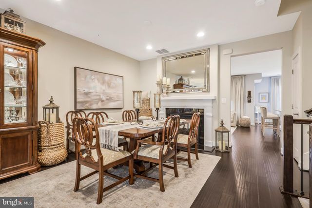 $965,000 | 2007 Richmond Highway, Unit 102, Alexandria, VA 22301