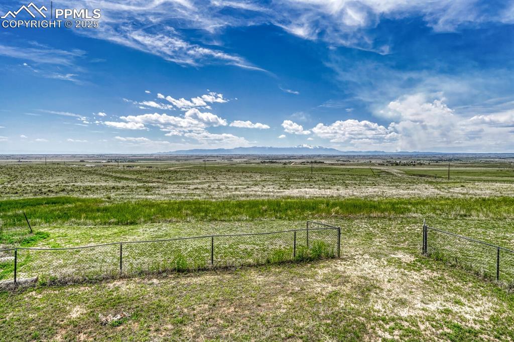 7550 Soap Weed Road Calhan, CO 80808 - Photo 45 of 50 a view of an ocean from a yard