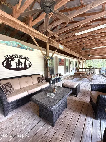 $179,500 | 586 Southeast Hancock Road, Meadville, MS 39653