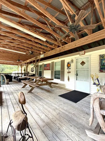 $179,500 | 586 Southeast Hancock Road, Meadville, MS 39653