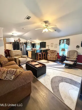 $179,500 | 586 Southeast Hancock Road, Meadville, MS 39653