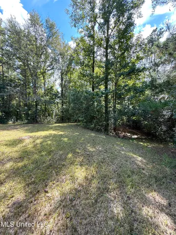 $179,500 | 586 Southeast Hancock Road, Meadville, MS 39653