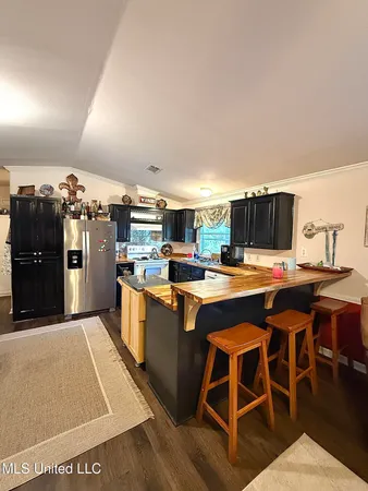 $179,500 | 586 Southeast Hancock Road, Meadville, MS 39653