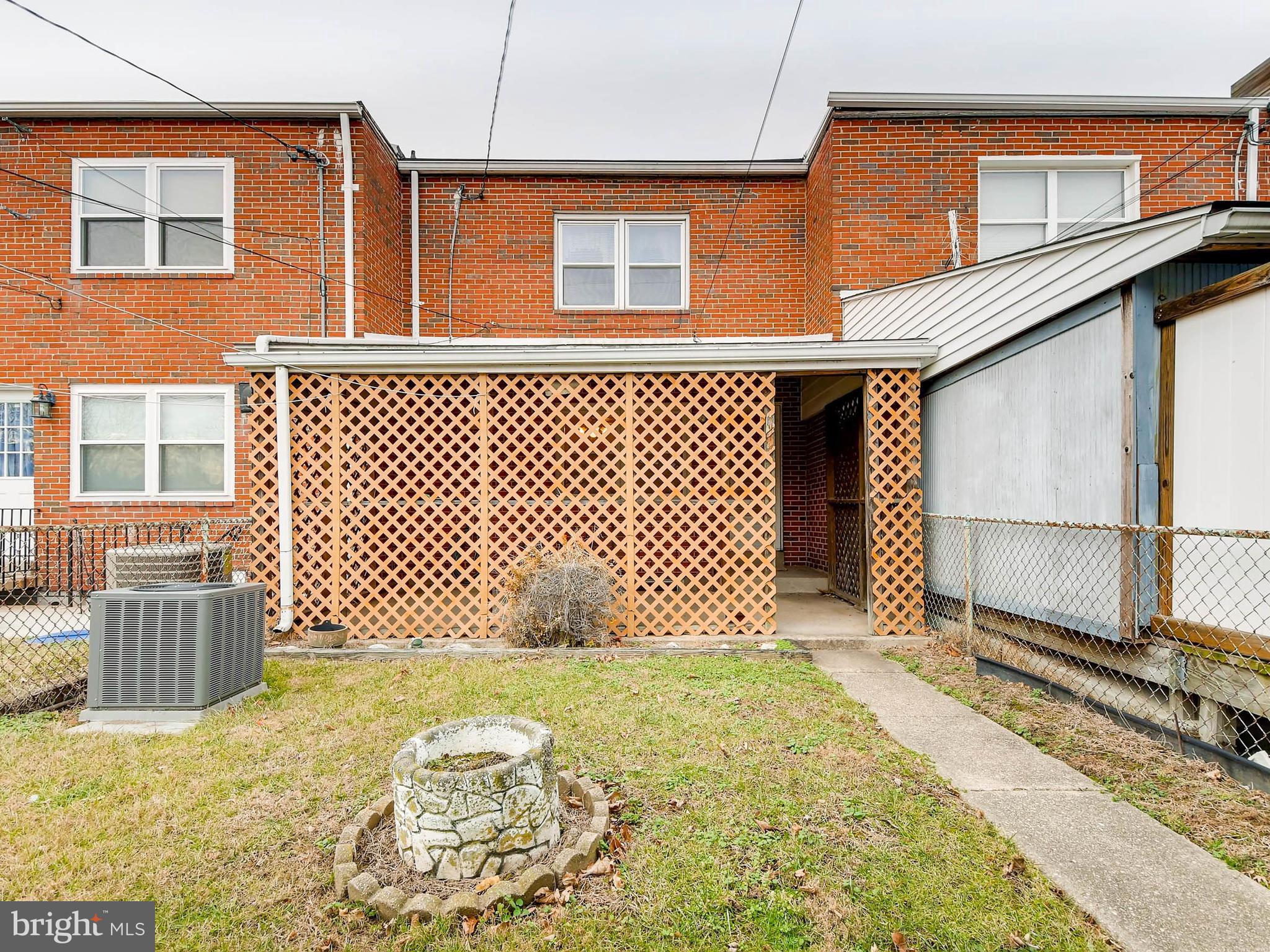 8107 Mid Haven Road Baltimore, MD 21222 - Photo 26 of 28 Back yard