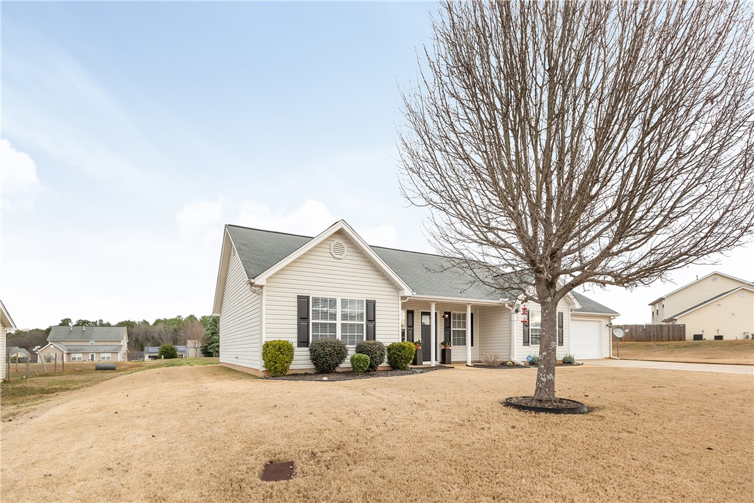 104 Mediterranean Avenue Anderson, SC 29621 - Photo 2 of 34 Gallery Image 2