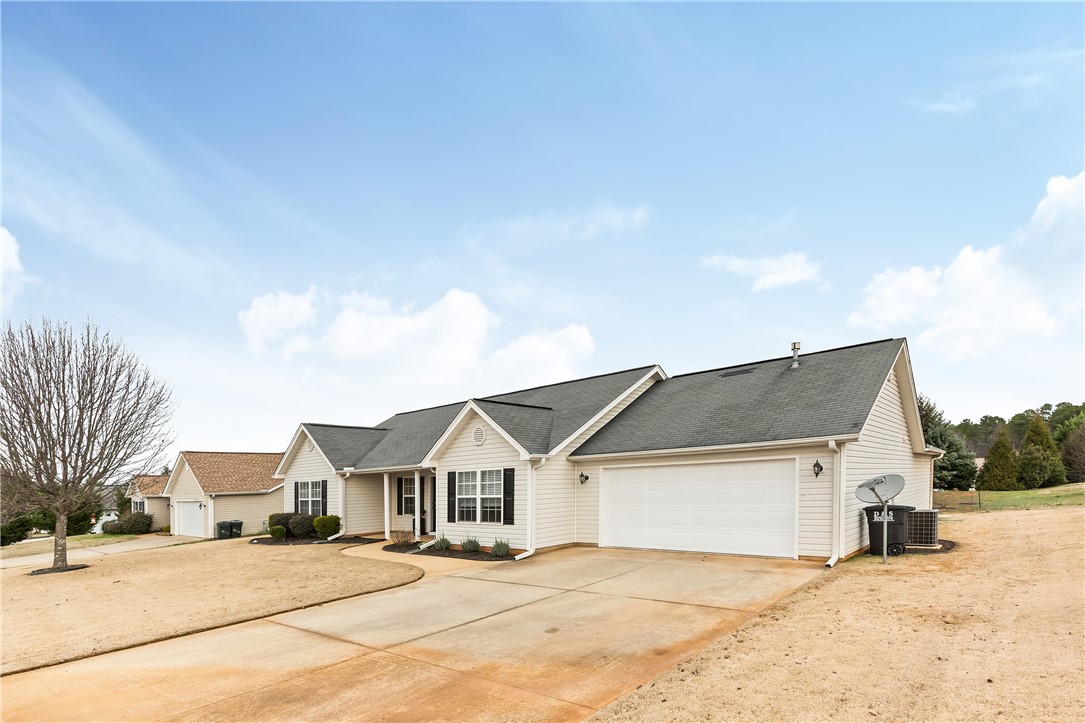 104 Mediterranean Avenue Anderson, SC 29621 - Photo 3 of 34 Gallery Image 3