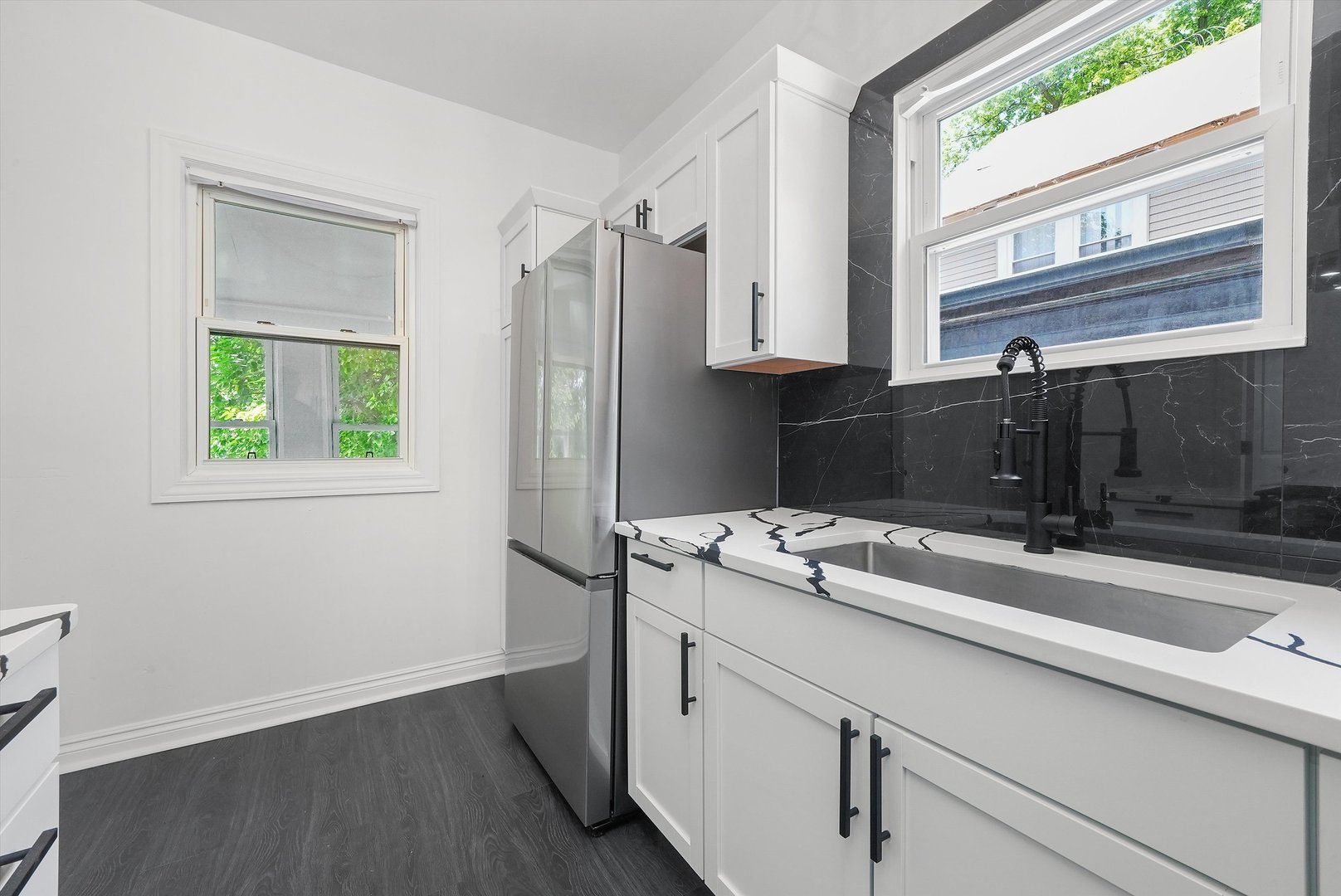 8546 South Lowe Avenue Chicago, IL 60620 - Photo 22 of 41 Gallery Image 22