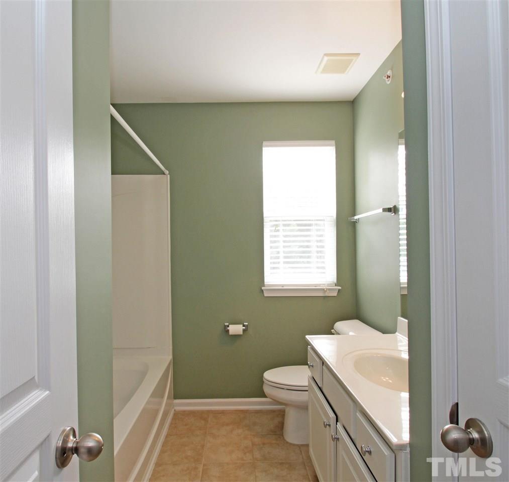 4710 Springerly Lane Raleigh, NC 27612 - Photo 25 of 30 Gallery Image 25