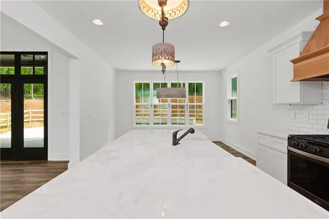 $879,900 | 151 Palisade Drive, Rydal, GA 30171