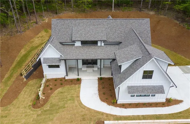 $879,900 | 151 Palisade Drive, Rydal, GA 30171