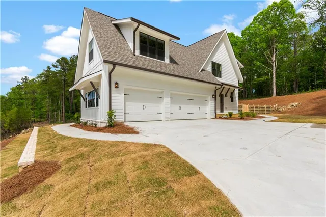 $879,900 | 151 Palisade Drive, Rydal, GA 30171