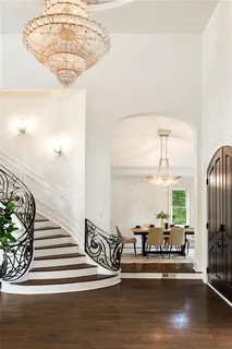 $2,350,000 | 3511 Roxboro Road Northeast, Atlanta, GA 30326