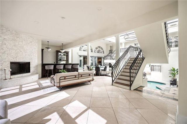 $2,350,000 | 3511 Roxboro Road Northeast, Atlanta, GA 30326