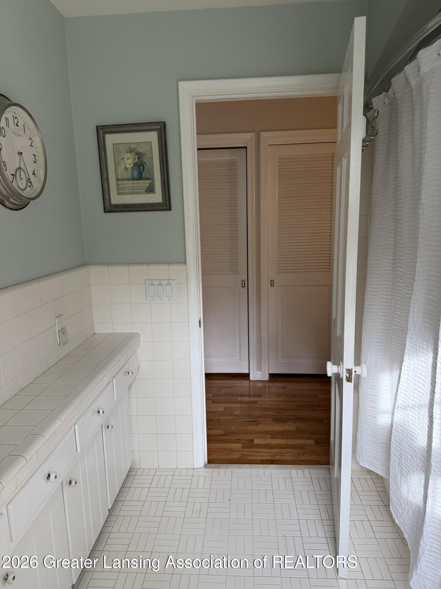 4426 Barton Road Lansing, MI 48917 - Photo 28 of 75 IMG_3542