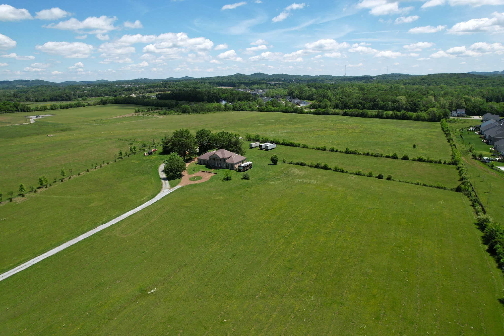 6286 Cox Road Arrington, TN 37014 - Photo 16 of 21 a view of an ocean from a balcony