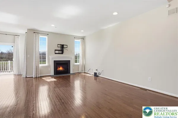 $479,000 | 250 Redclover Lane, Allentown, PA 18104
