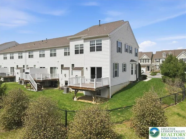 $479,000 | 250 Redclover Lane, Allentown, PA 18104