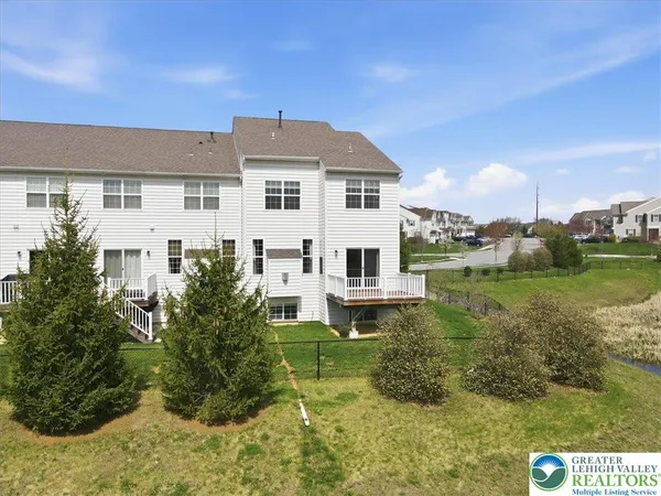 $479,000 | 250 Redclover Lane, Allentown, PA 18104