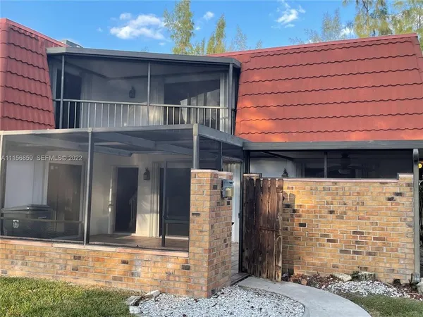 $2,500 | 4648 Suburban Pines Drive, Unit 4648, Lake Worth, FL 33463