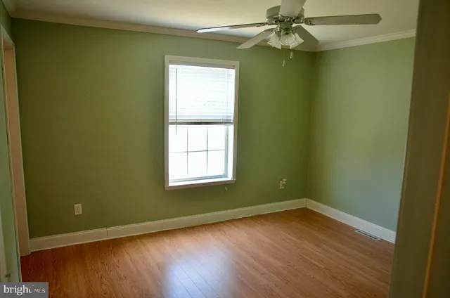 a house view with a outdoor space