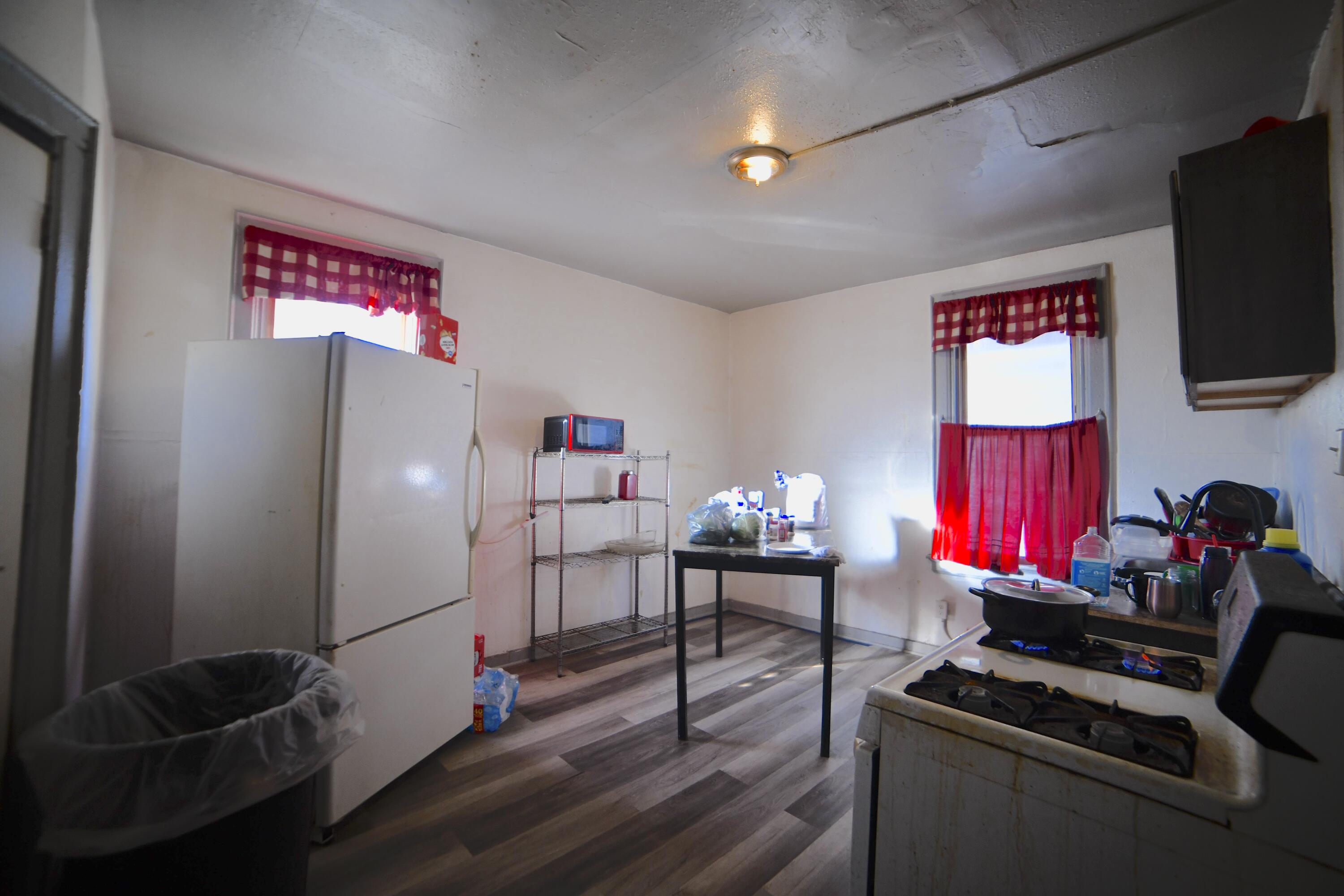 2521 North 51st Street Milwaukee, WI 53210 - Photo 2 of 16 Kitchen Unit 1 (3)