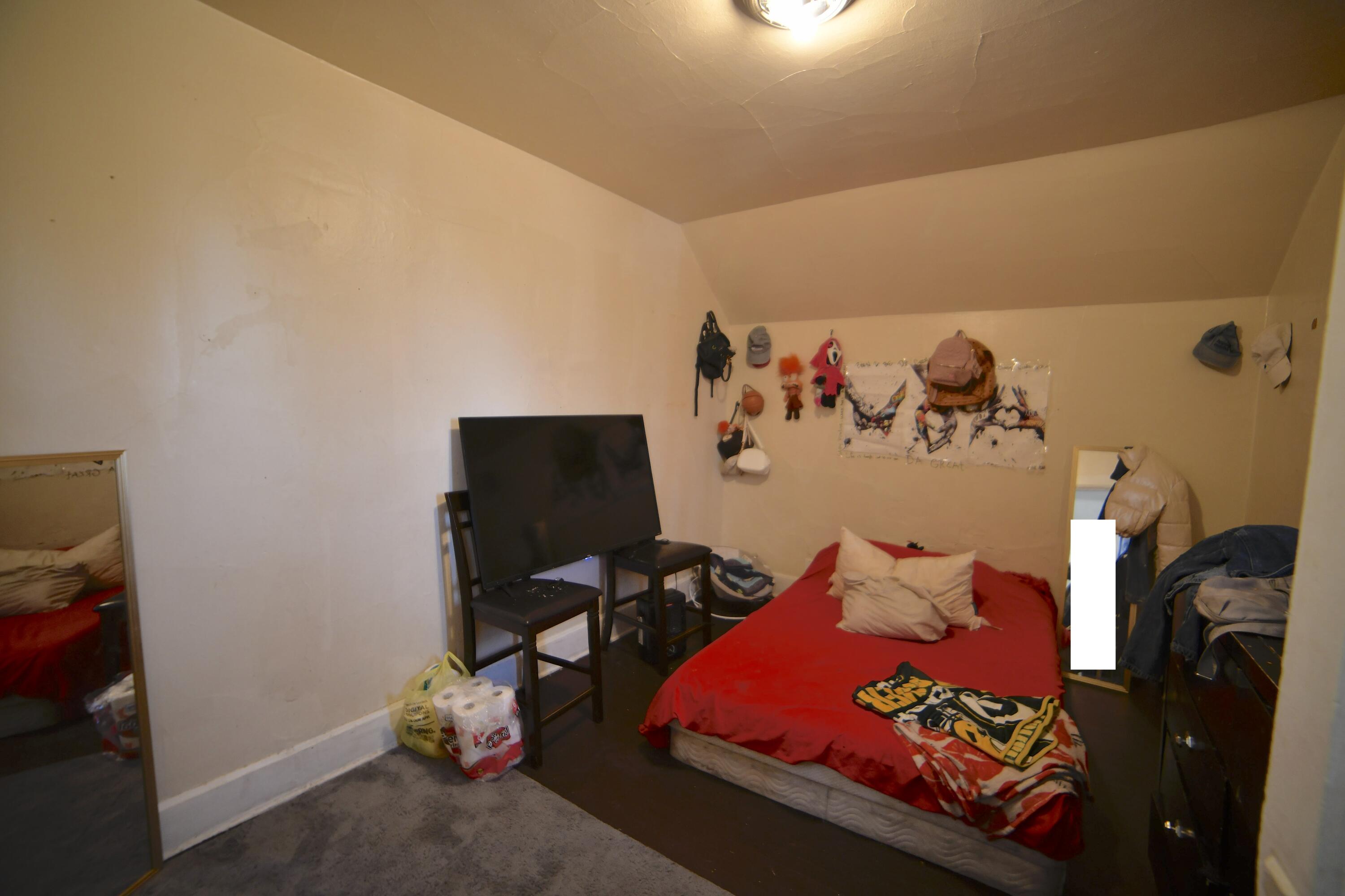 2521 North 51st Street Milwaukee, WI 53210 - Photo 10 of 16 Bedroom Unit 2