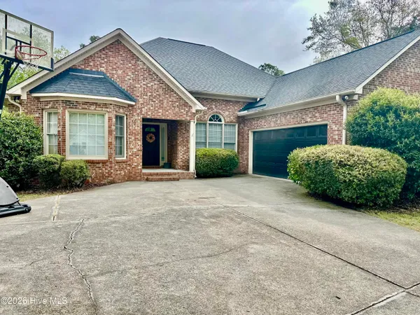 $460,000 | 218 Hickory Lane, Hampstead, NC 28443