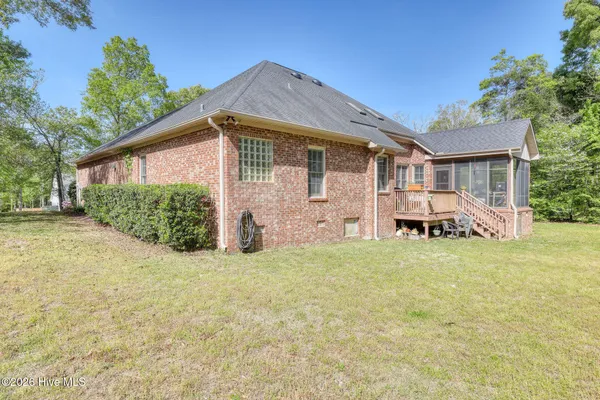 $460,000 | 218 Hickory Lane, Hampstead, NC 28443