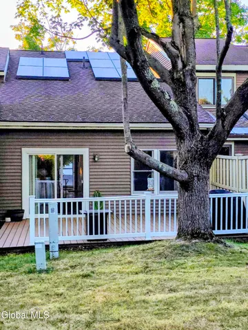 $250,000 | 22 Ziemke Farm Lane, Cohoes, NY 12047