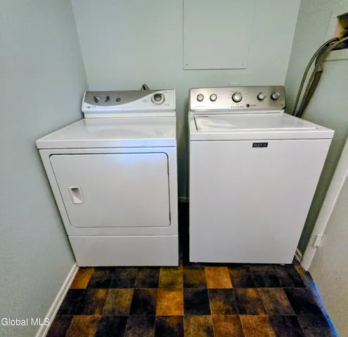 $250,000 | 22 Ziemke Farm Lane, Cohoes, NY 12047