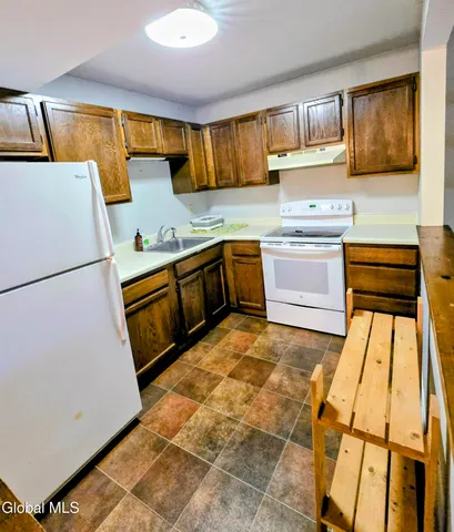 $250,000 | 22 Ziemke Farm Lane, Cohoes, NY 12047