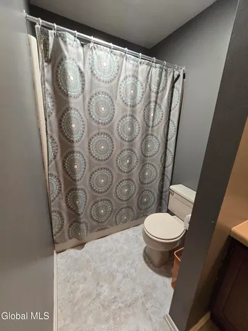 $250,000 | 22 Ziemke Farm Lane, Cohoes, NY 12047