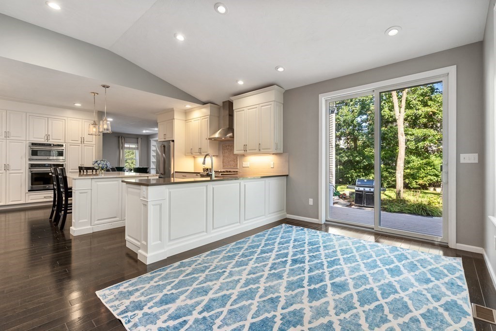 61 Aspen Road Sharon, MA 02067 - Photo 12 of 33