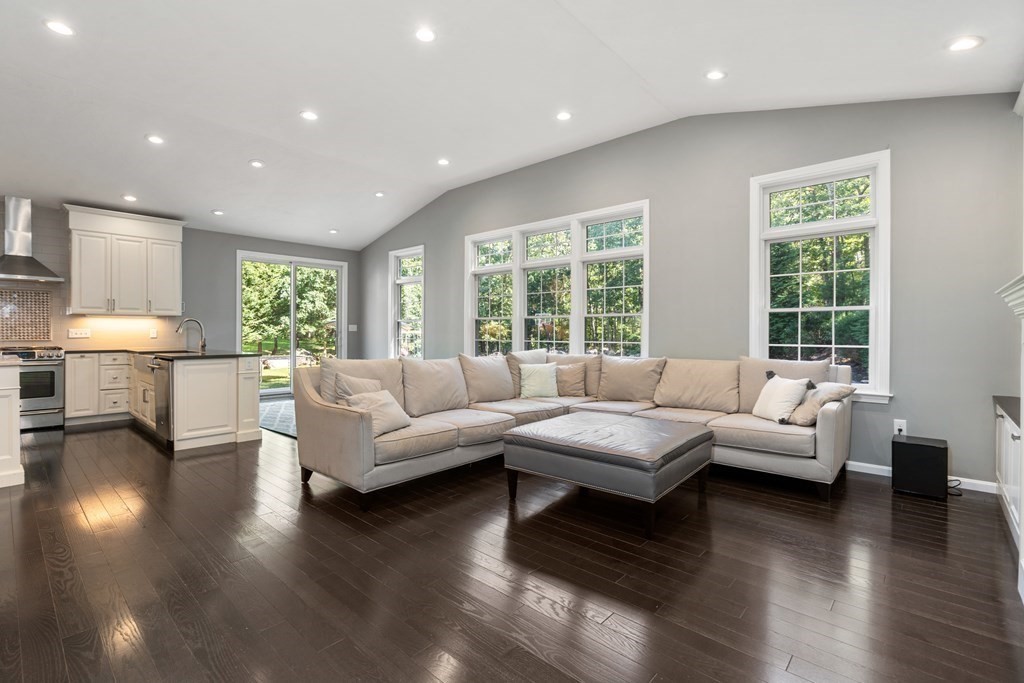 61 Aspen Road Sharon, MA 02067 - Photo 15 of 33