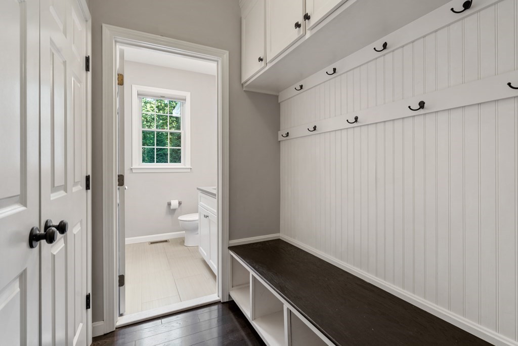 61 Aspen Road Sharon, MA 02067 - Photo 17 of 33