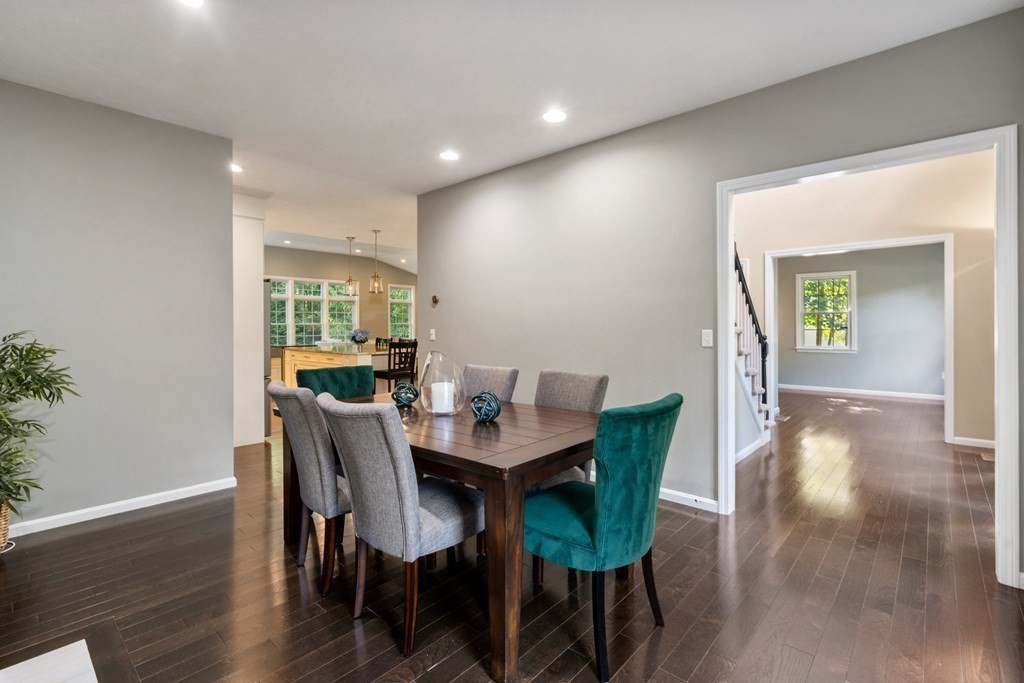 61 Aspen Road Sharon, MA 02067 - Photo 8 of 33
