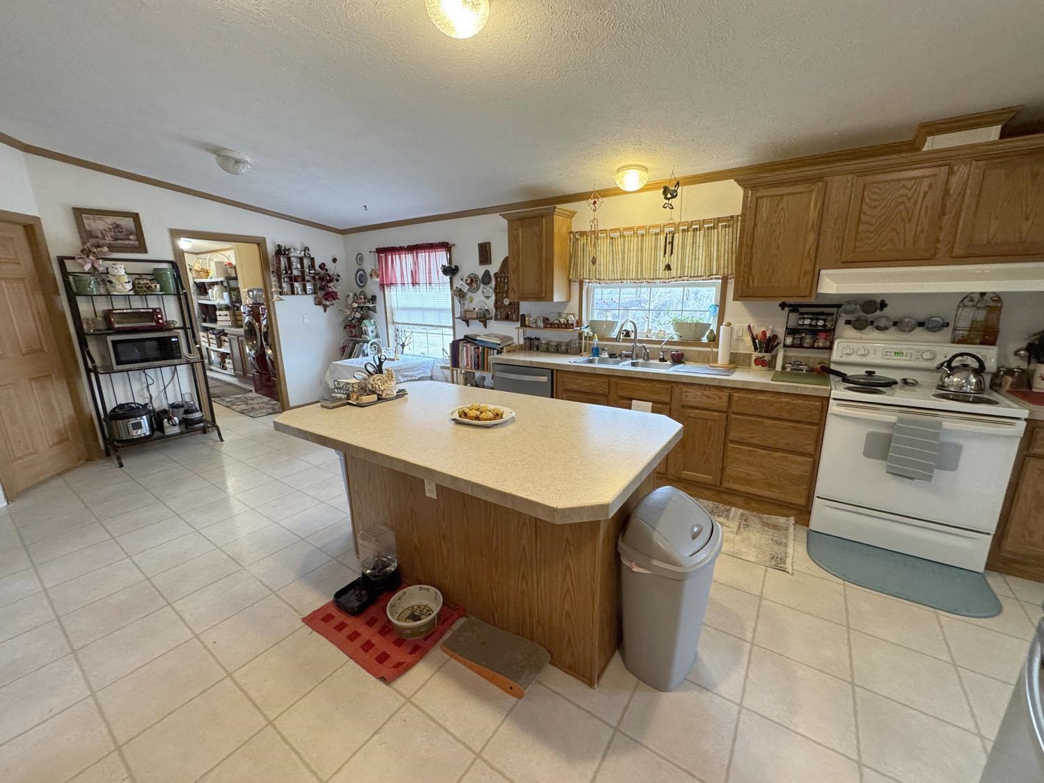 203 Rendezvous Road Riverton, WY 82501 - Photo 11 of 49