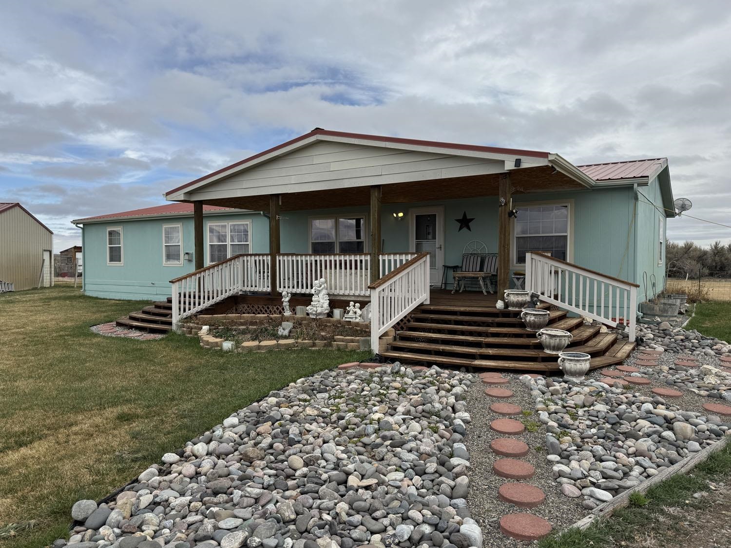 203 Rendezvous Road Riverton, WY 82501 - Photo 2 of 49