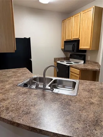 $1,425 | 10017 Courtney Palms Boulevard, Unit 304, Tampa, FL 33619