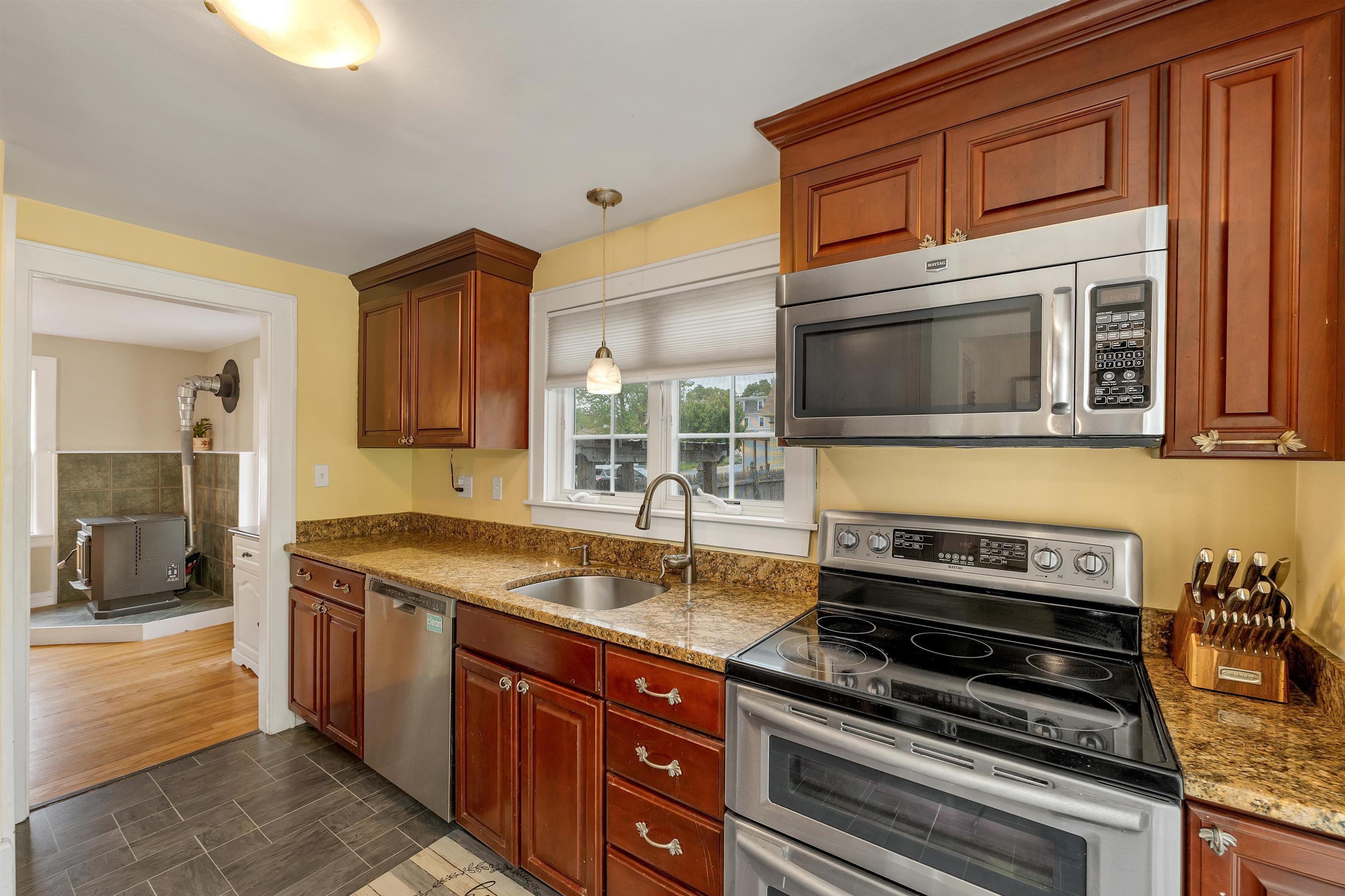 17 Slip Road Greenfield, NH 03047 - Photo 12 of 42