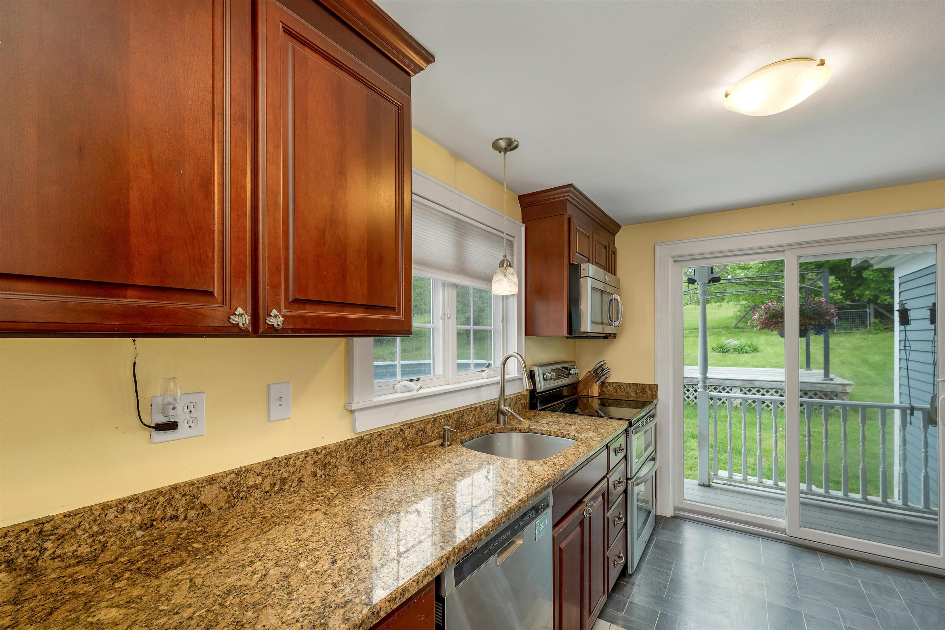 17 Slip Road Greenfield, NH 03047 - Photo 13 of 42