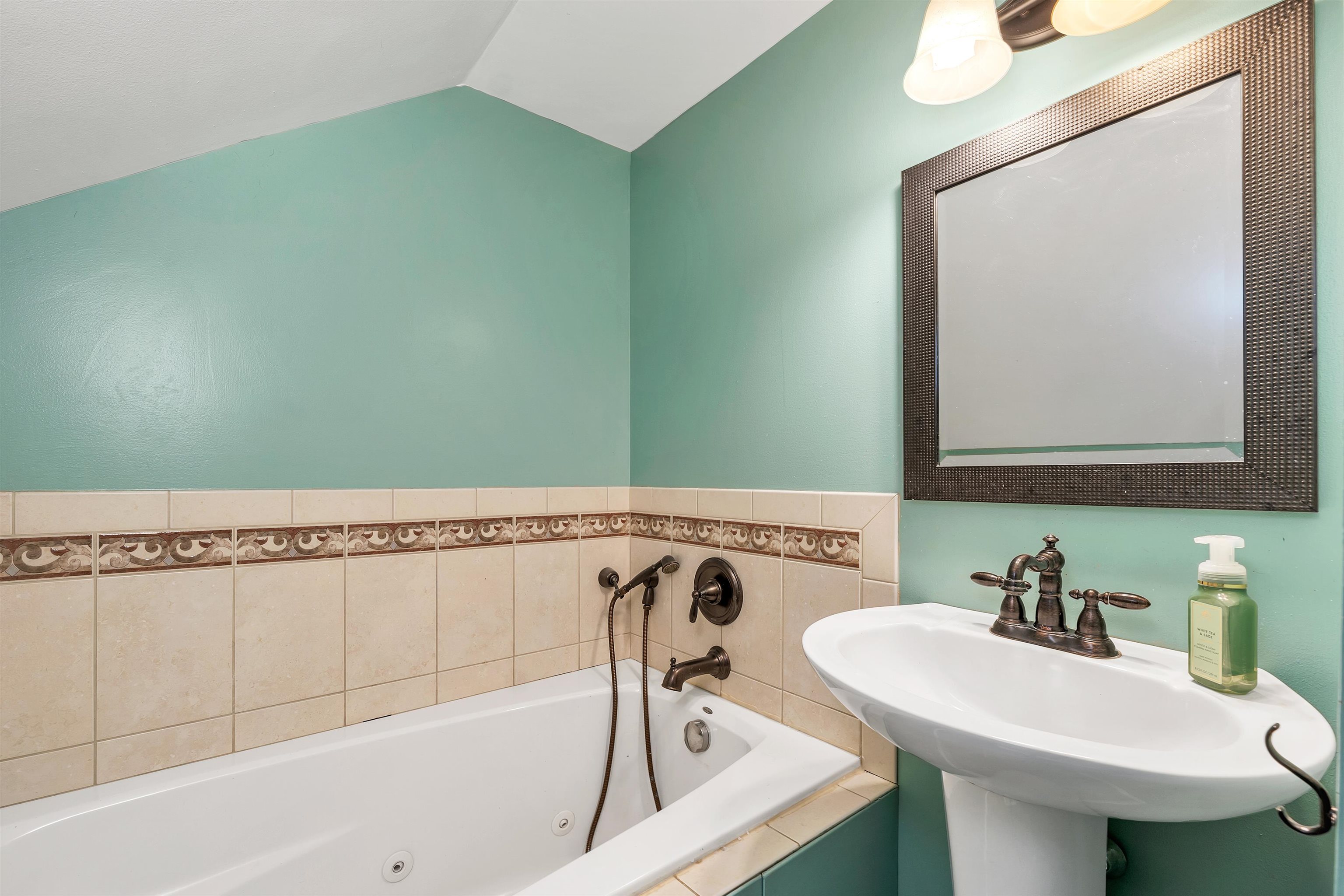 17 Slip Road Greenfield, NH 03047 - Photo 31 of 42