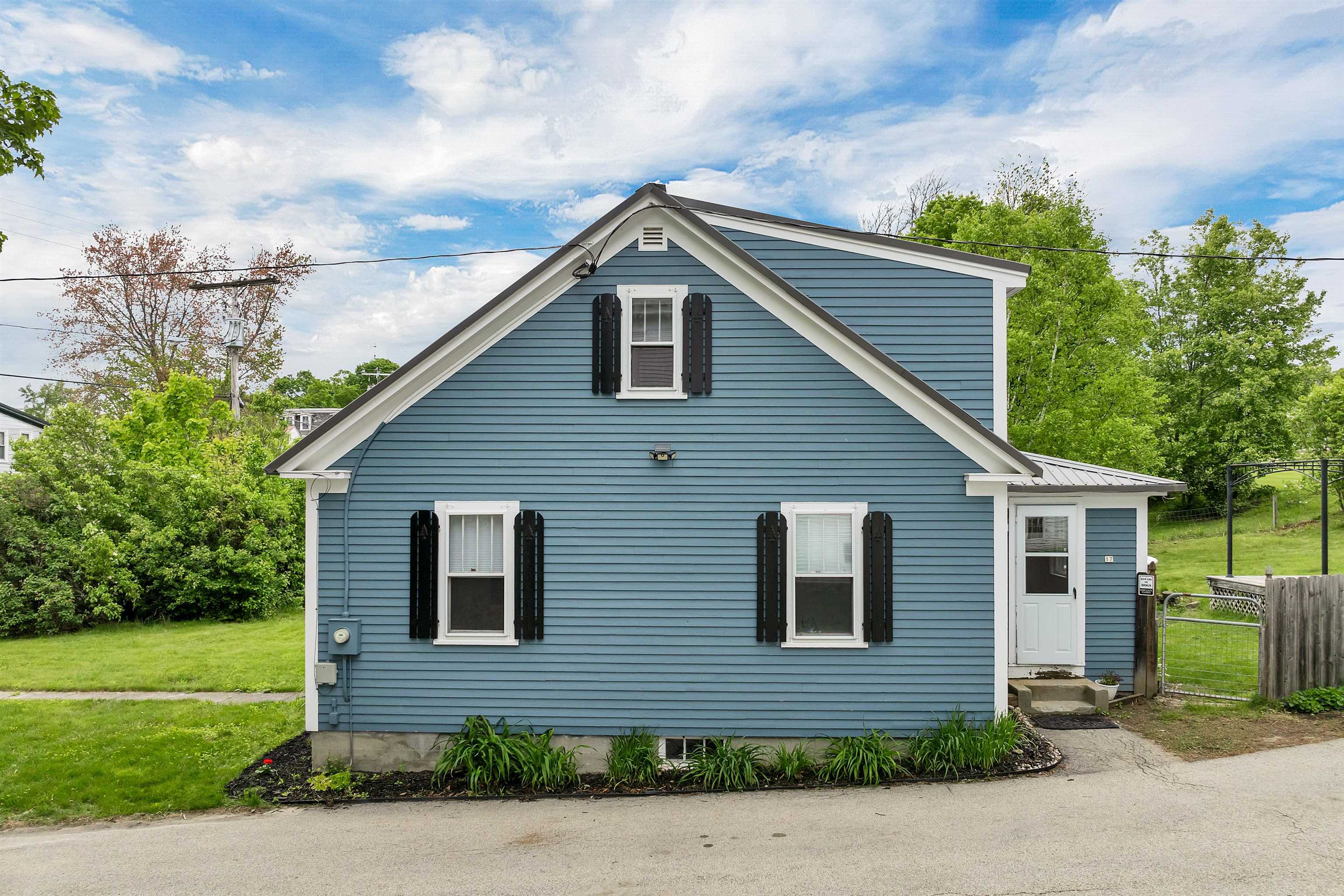17 Slip Road Greenfield, NH 03047 - Photo 4 of 42