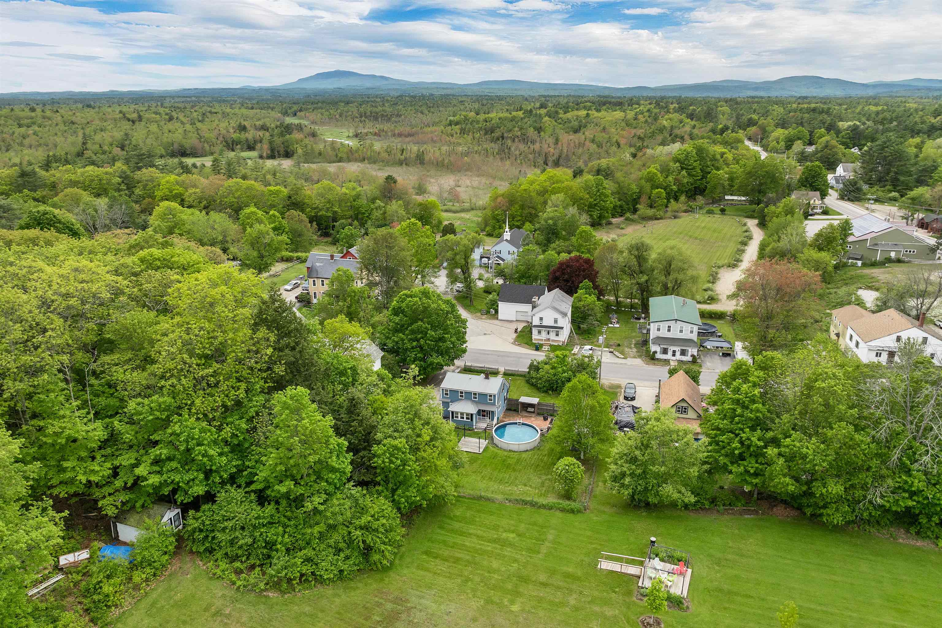 17 Slip Road Greenfield, NH 03047 - Photo 10 of 42
