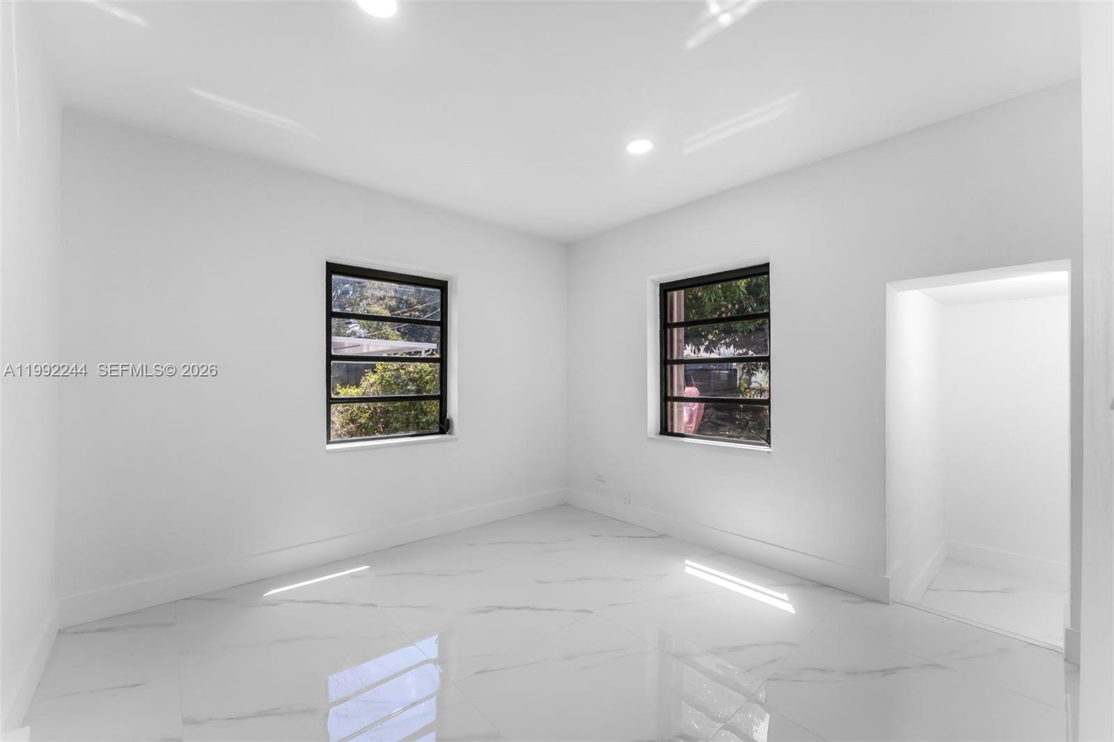 10170 Southwest 170th Terrace Miami, FL 33157 - Photo 23 of 41