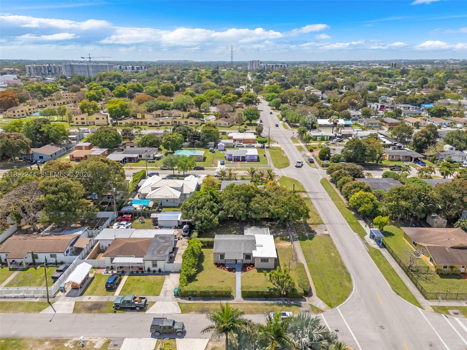 10170 Southwest 170th Terrace Miami, FL 33157 - Photo 33 of 41