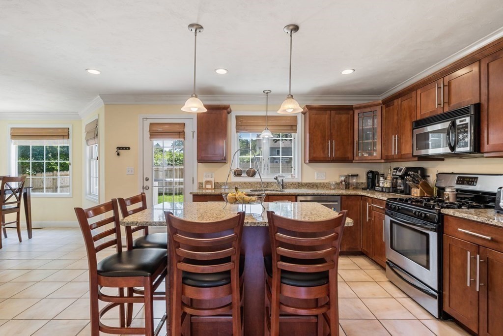 94 Como Road Boston, MA 02136 - Photo 9 of 30 Gallery Image 9